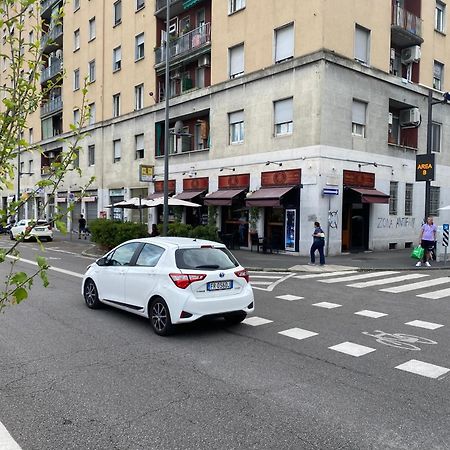 Bnb Milano Dipinta Di Blu 外观 照片